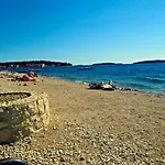 Take A Break Апартаменты Бродарица