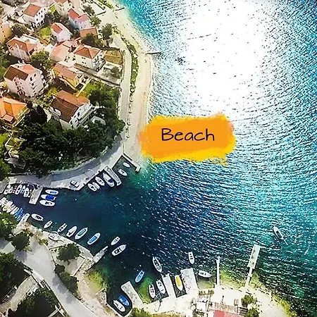 Take A Break Brodarica (Sibenik-Knin)