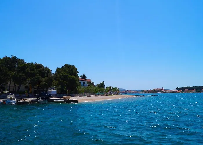 Take A Break * Brodarica (Sibenik-Knin)